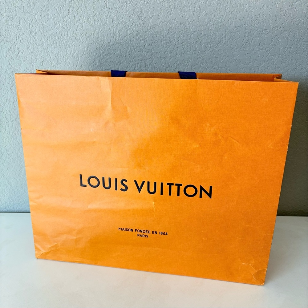 Authentic Louis Vuitton Original Large Gift Bag Only 18.75x15.25x4.75”